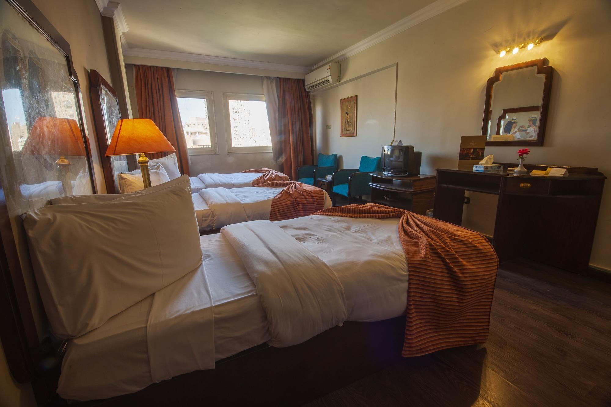 Zayed Hotel Giza Bagian luar foto